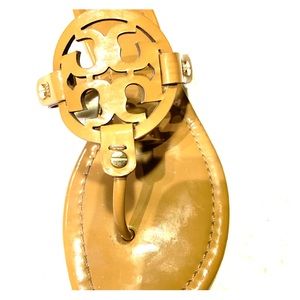 LEFT ONLY. Tory Burch Patent Leather Nude Miller